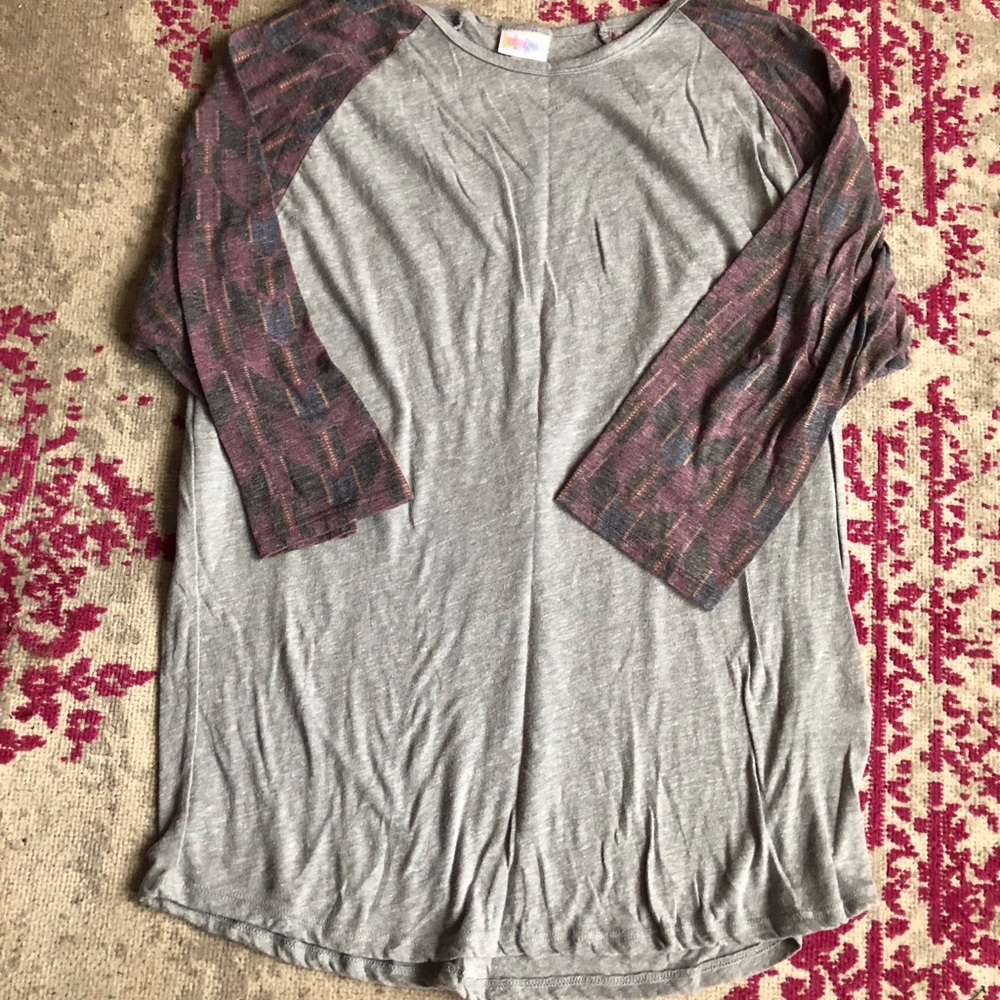 Last chance!! 🌟🌟 NWOT Lularoe Randy T